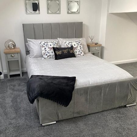 Cheshire Home Stays 크루 외부 사진